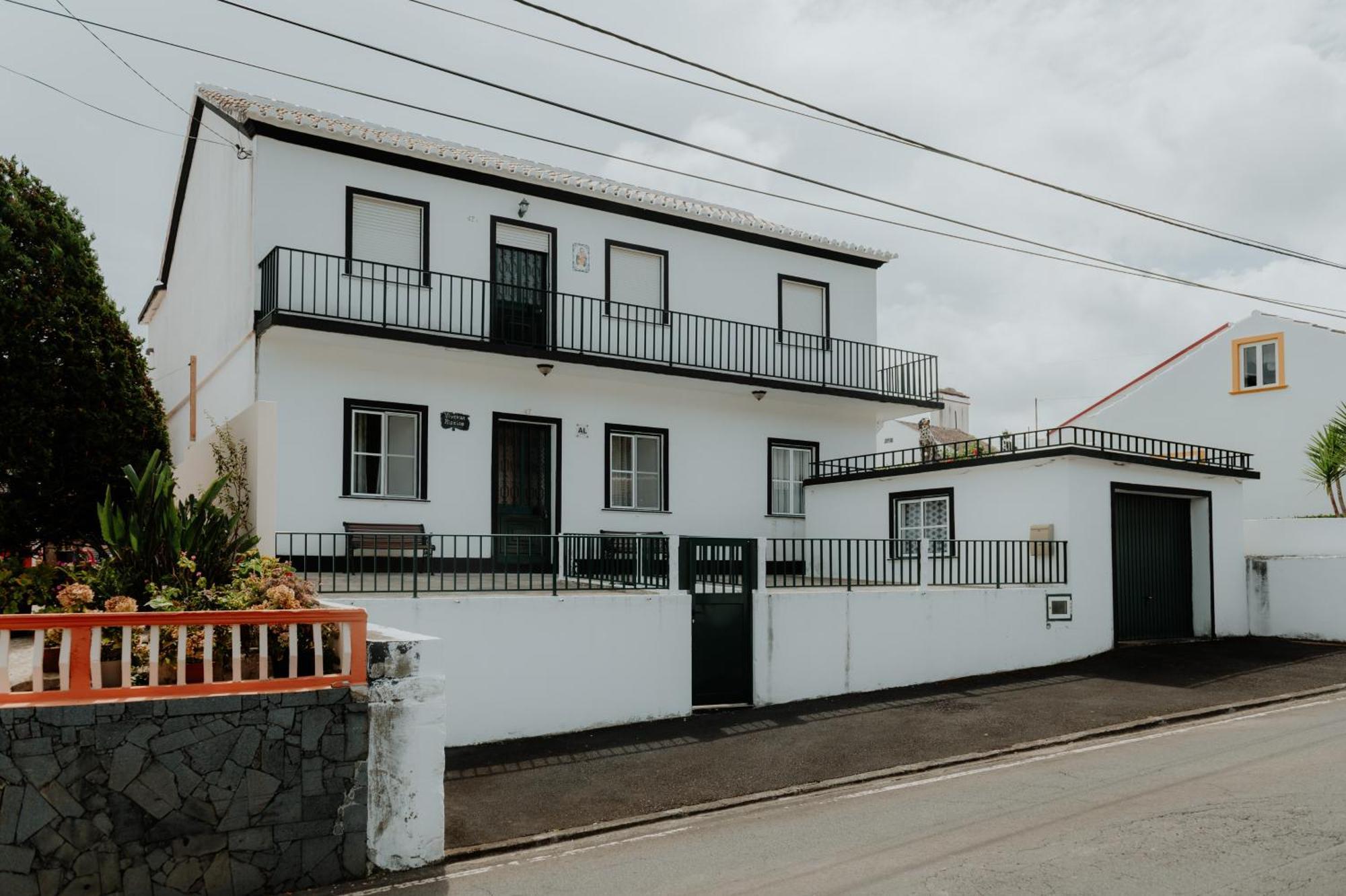 Casa Sousa Ribeiro Прая-да-Віторія Екстер'єр фото